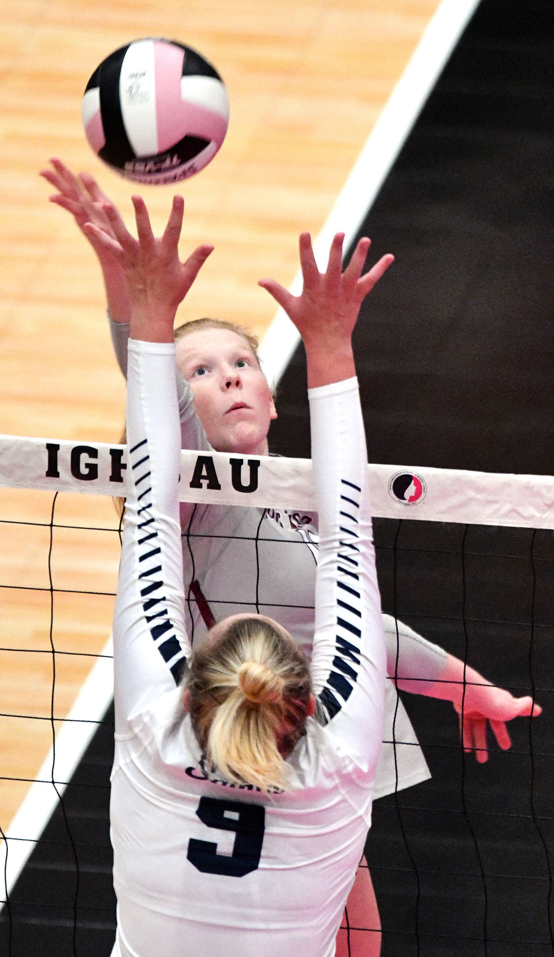 Independence vs Cedar Rapids Xavier state volleyball